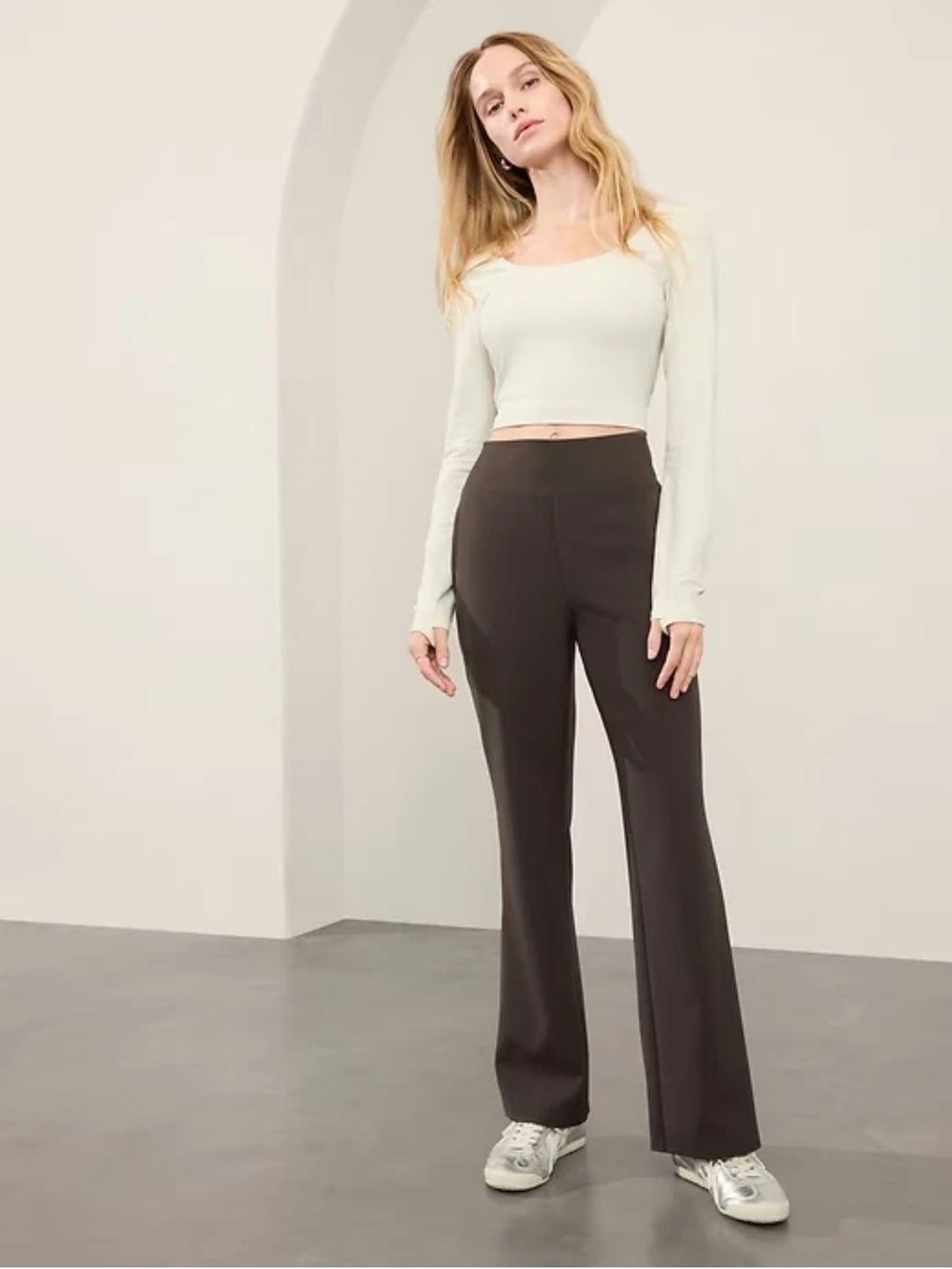 Athleta Endless High Rise Flare Pant Truffle Brown Casual Women’s Size 4 Petite